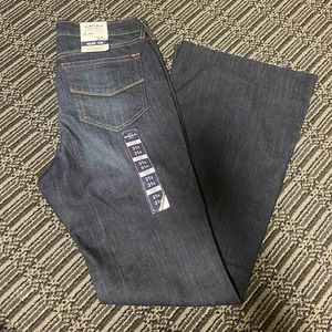 New Ariat High rise Flared Jean